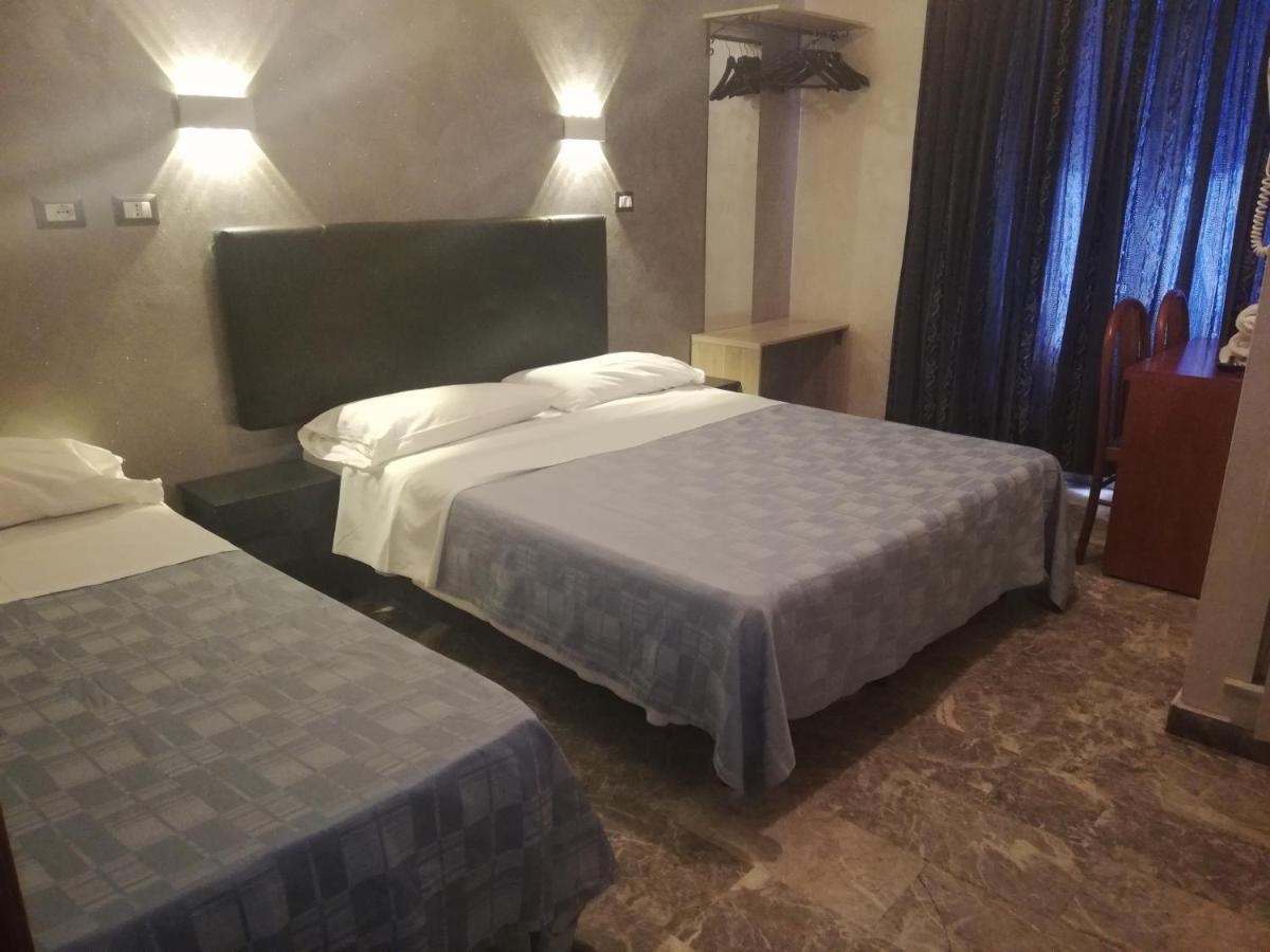 Guest Planet Hotel Roma Ngoại thất bức ảnh